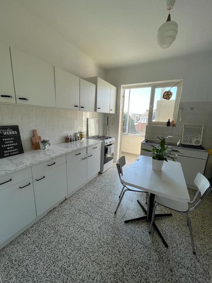 Appartement dans un beau quartier à Anderlecht Bruxelas Exterior foto